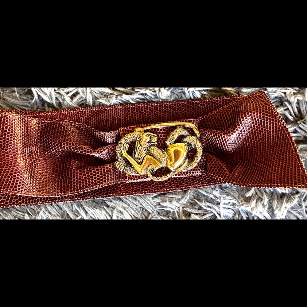 Gorgeous one of a kindVintage Belt - Picture 4 of 11